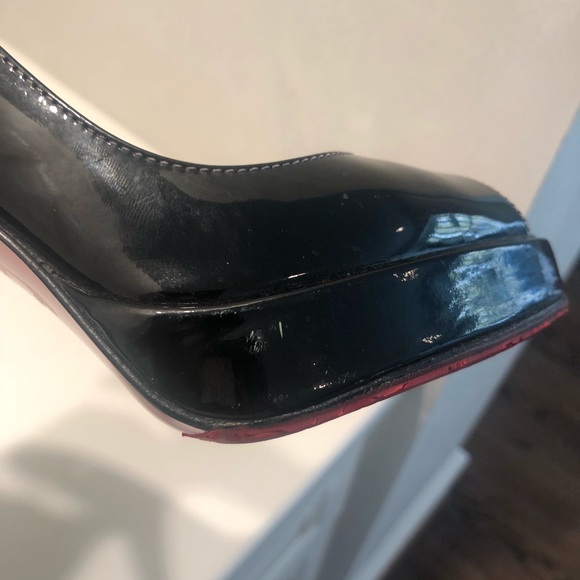🔴sold🔴Christian Loubount black Patent peep toe - Picture 6 of 8